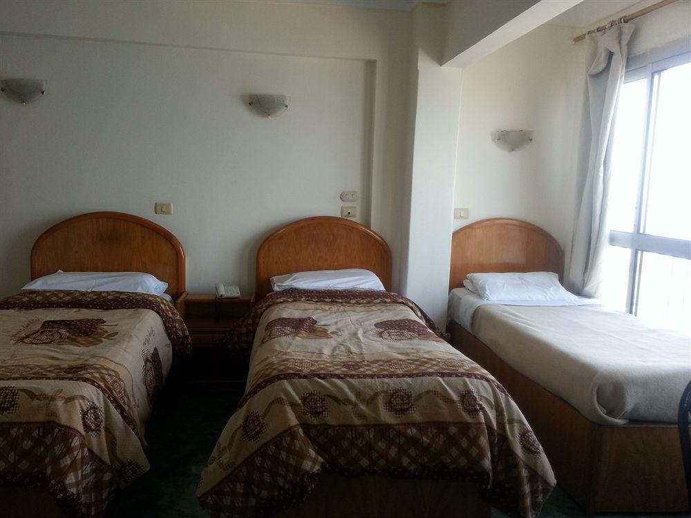 Cleopatra Hotel Alexandria (Adults Only) Exterior photo