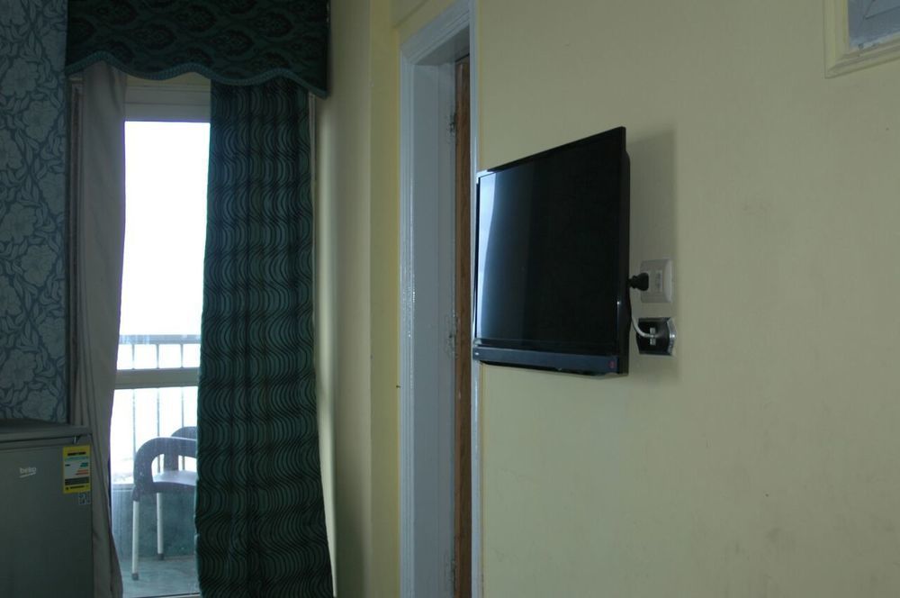 Cleopatra Hotel Alexandria (Adults Only) Exterior photo